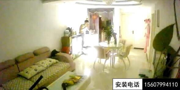 发现监控摄像头探头后被惊走“萍乡光背男”入室盗窃财物还拿走几本书 自称想多读点书(图2)