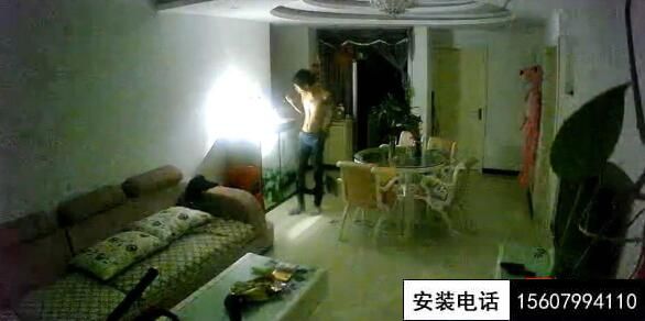 发现监控摄像头探头后被惊走“萍乡光背男”入室盗窃财物还拿走几本书 自称想多读点书(图4)