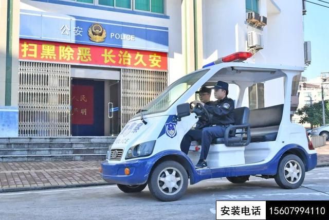 带你看看萍乡市公安局指挥中心110指挥室，实时监控全萍乡市人流密集重点场所(图2)